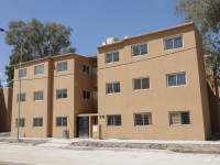 Ezeiza: Maggiotti, Fernández y Granados recorrieron 252 viviendas que se construyen con fondos nacionales