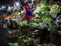 Cambio cultural: el Mercado Central pone la mira en el compostaje