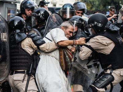 ¡Cesen la represión!